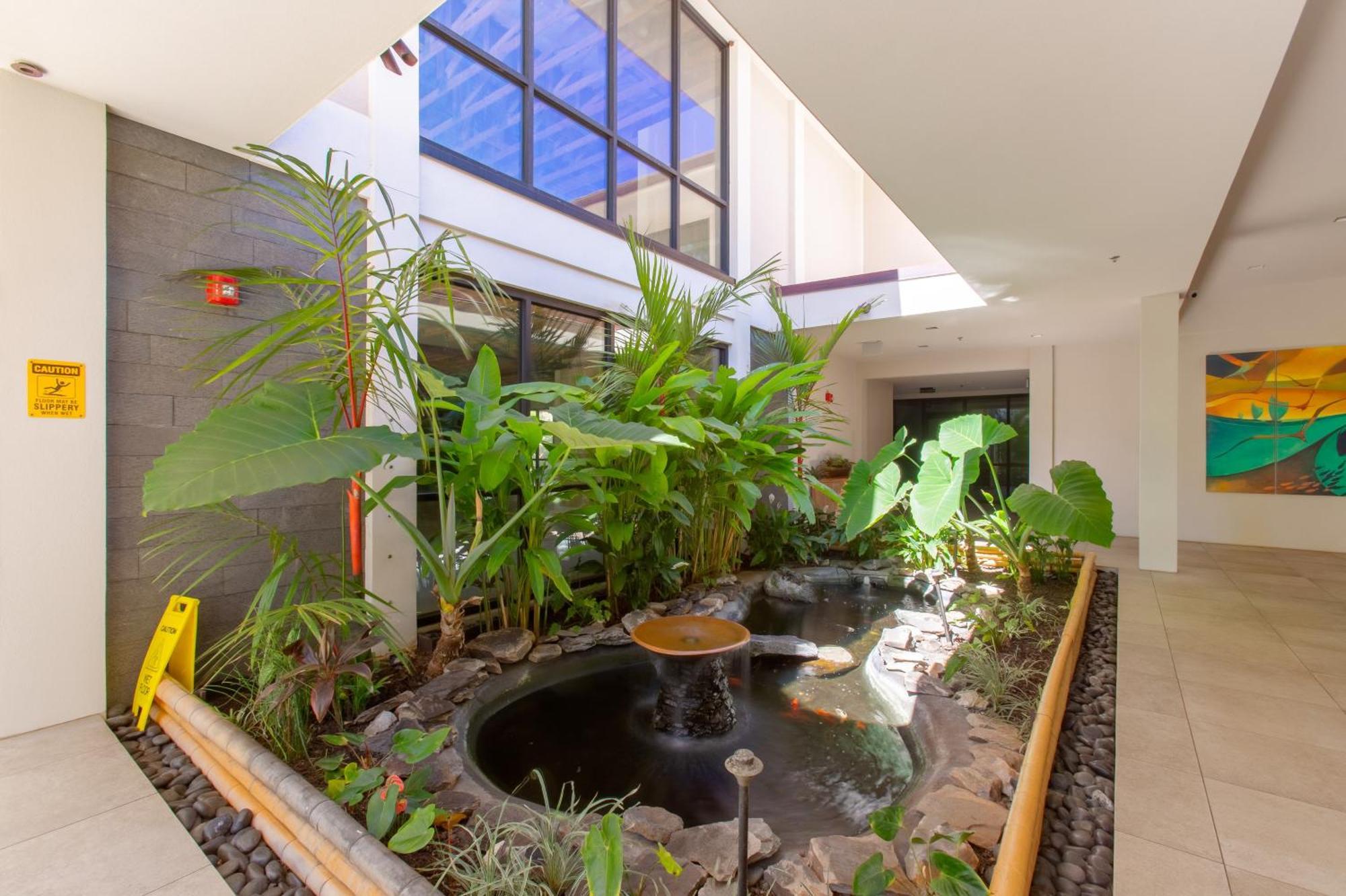 Valley Isle Resort Kahana Room photo